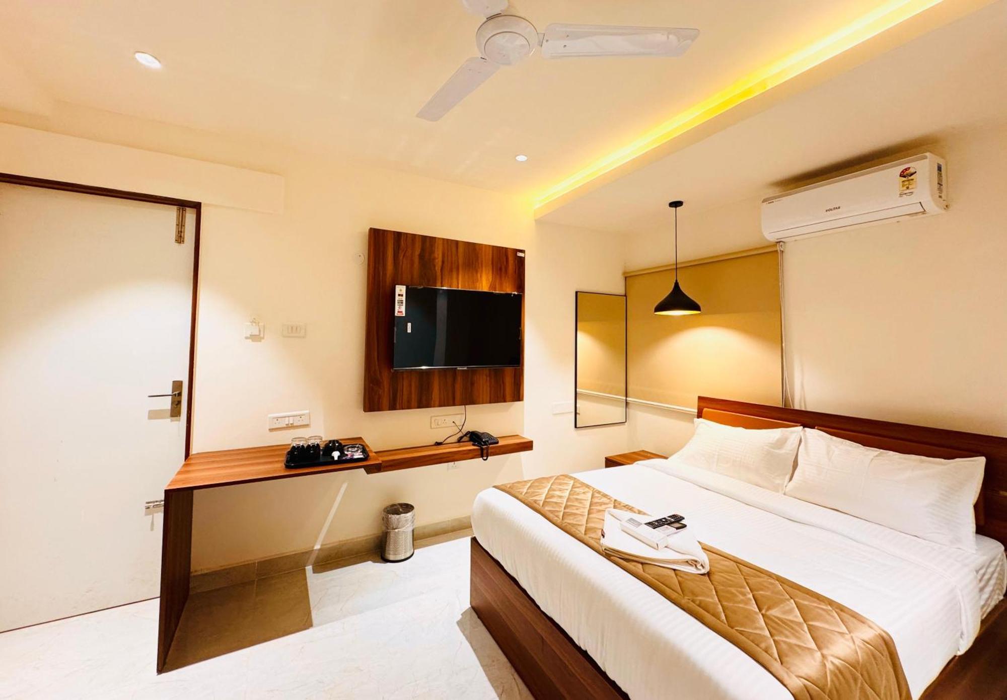 Hotel Star Avenue - Indiranagar Μπανγκαλόρ Εξωτερικό φωτογραφία